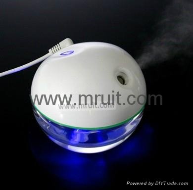 Mini Luminous  humidifier 2