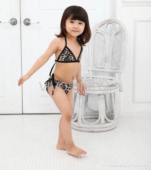 2012 sexy bikinis swimwear kids beachwear 2