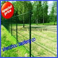  hot dipped or electro galvanized welded wire mesh fence 1