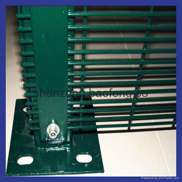 hot dipped & electro galvanized 358 welded high security mesh fence 2