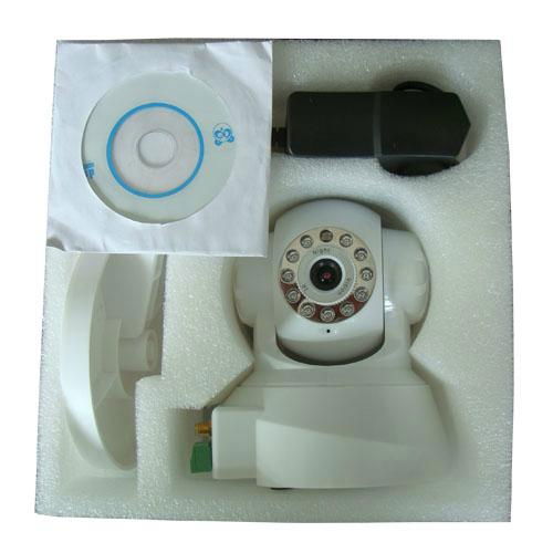  Wireless IP Camera with 1/4 CMOS Sensor 300k Pixel Two Way Audio 10 Meters IR D 4