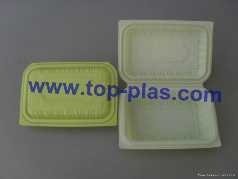 Plastic takeaway container 3