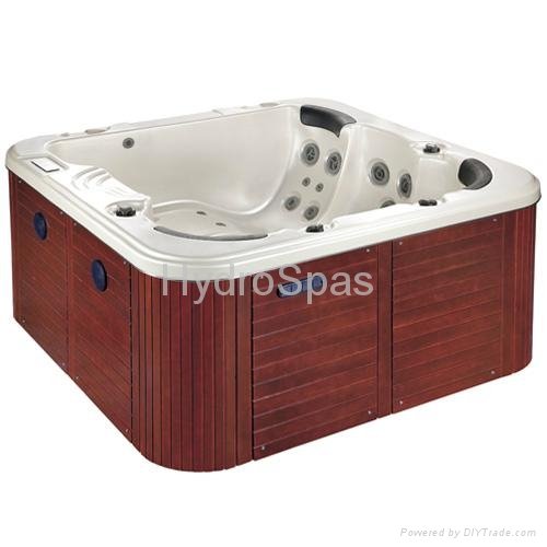 the latest outdoor spa/Jacuzzi/whirlpool HY612 (for 5persons) 4