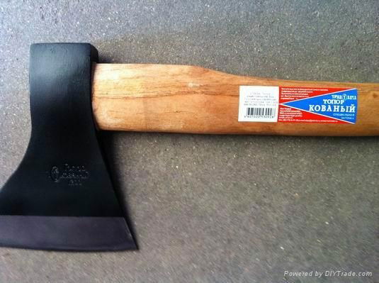 wooden handle hatchet 2