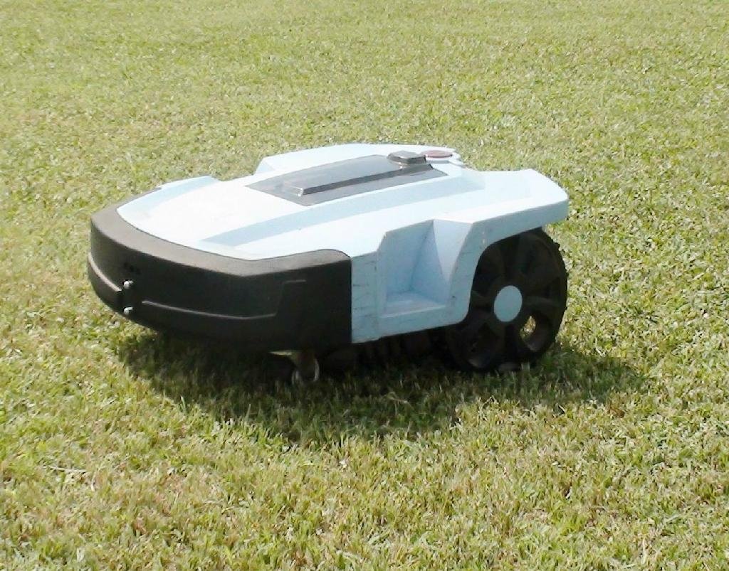 BEST VALUE robotic  lawn mower 4