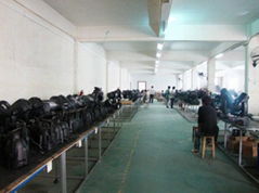 Guangzhou BaiYun District Shine Light Stage Lighting Equipment Factory