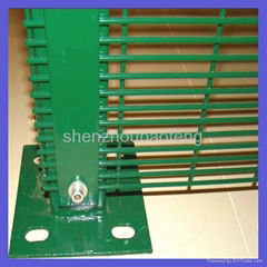 358 mesh fence