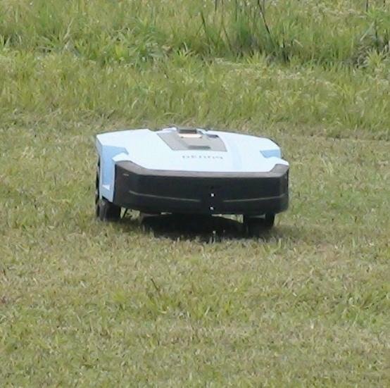 L600r- Remote control lawn mower with Li-battery 3