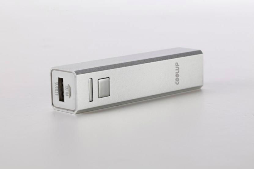 2200mAh /2800mAh portable mobile charger 2