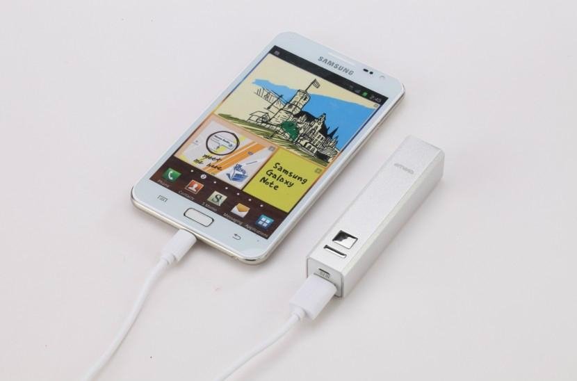 2200mAh /2800mAh portable mobile charger 3