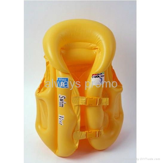 Inflatable Swim Vest