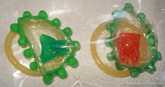 Color condom with different flavor  2