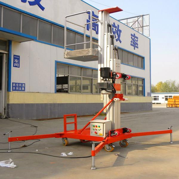 Single mast aluminum lift 3