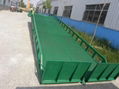 Mobile hydraulic yard ramp