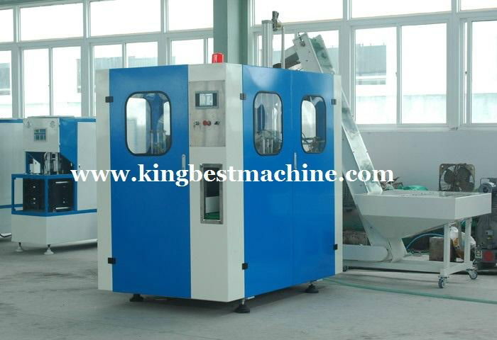 Semi-blow molding machine  2