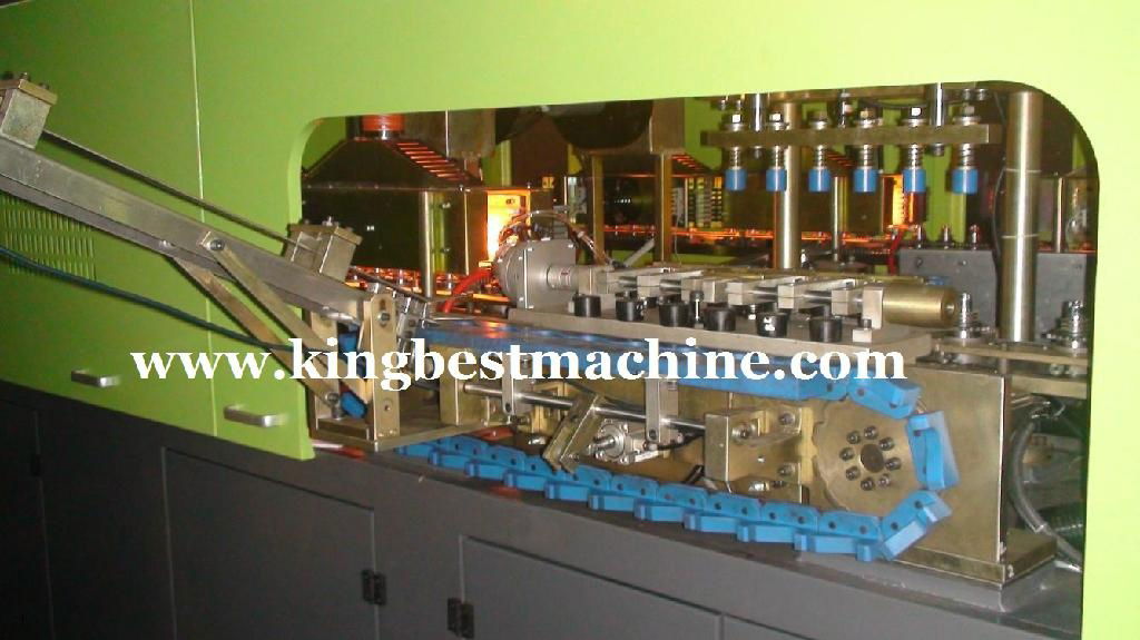 Fully automatic extrusion high-speed blow moulding machine(single station)  2