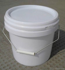 5L plastic pail with lid