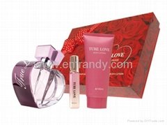 2012 new fashion gift set female perfumes 