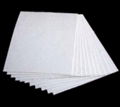 Oil absorbent pad without concave point