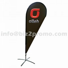 Flying flag with excellent shape and