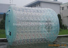 2012 best selling inflatable water roller