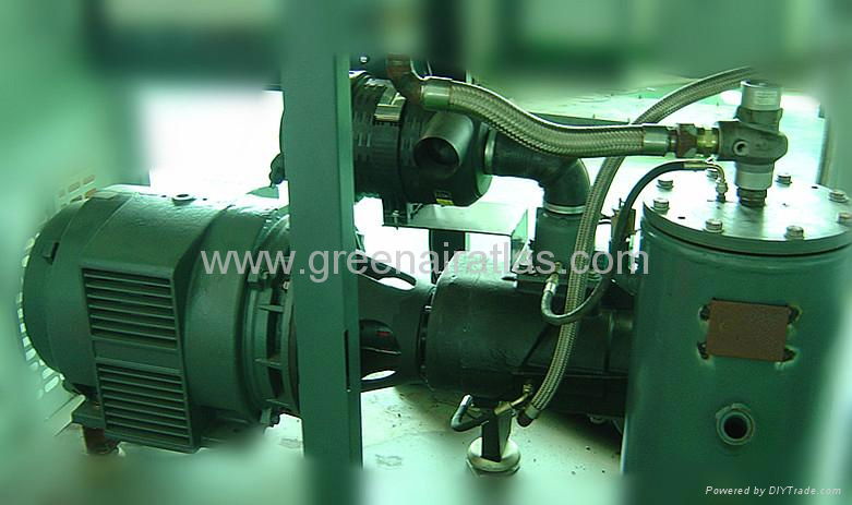 Oil-injected screw air compressor GA22 5