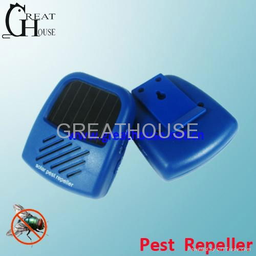Portable Solar Mosquito Repeller 2