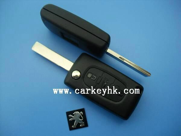 Peugeot 3 button flip key case with battery clamp and HU83 blade