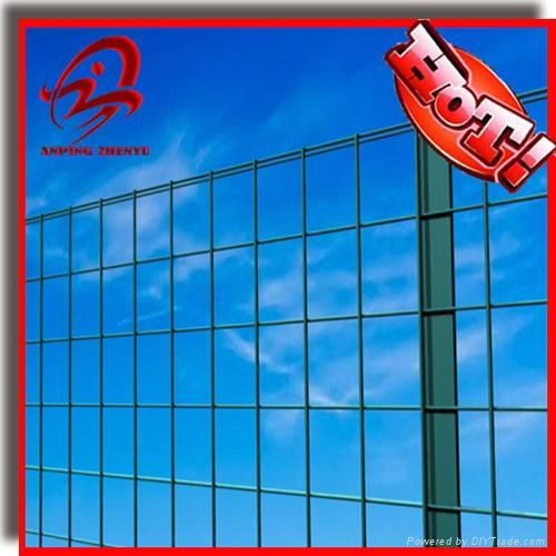 welded mesh fence prices(low price,high quality) 3