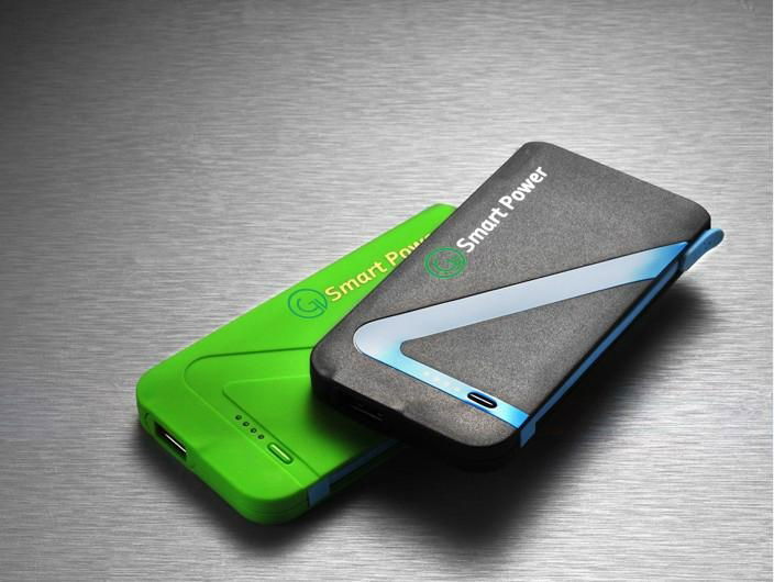 power bank/portable charger