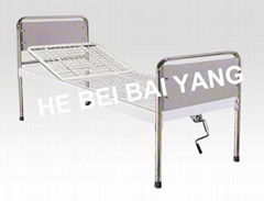 Single function manual hospital bed with wire-mesh bed surface