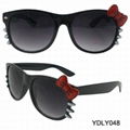 Hello Kitty Style Sunglasses 1