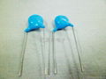 High voltage ceramic capacitors