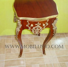 French Antique Louis xv around side table