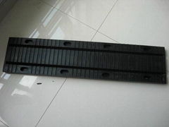 Bridge rubber expansion joint