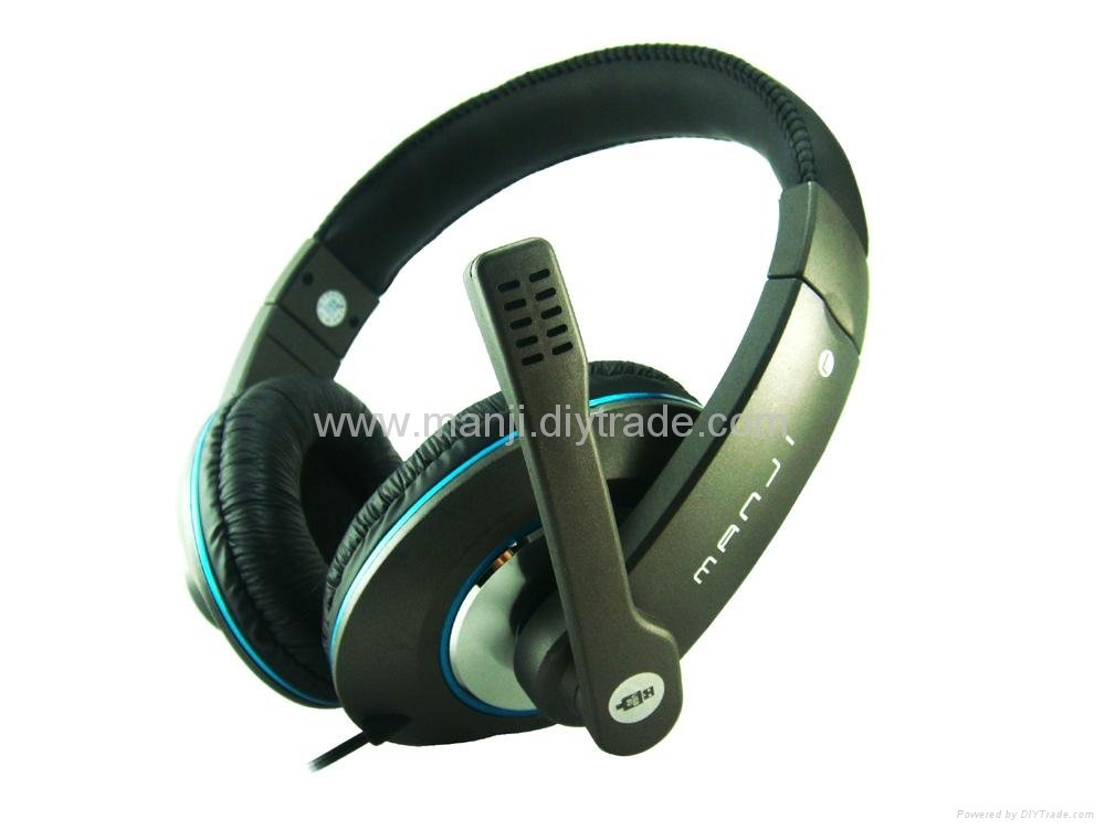 Headphone with USB connection