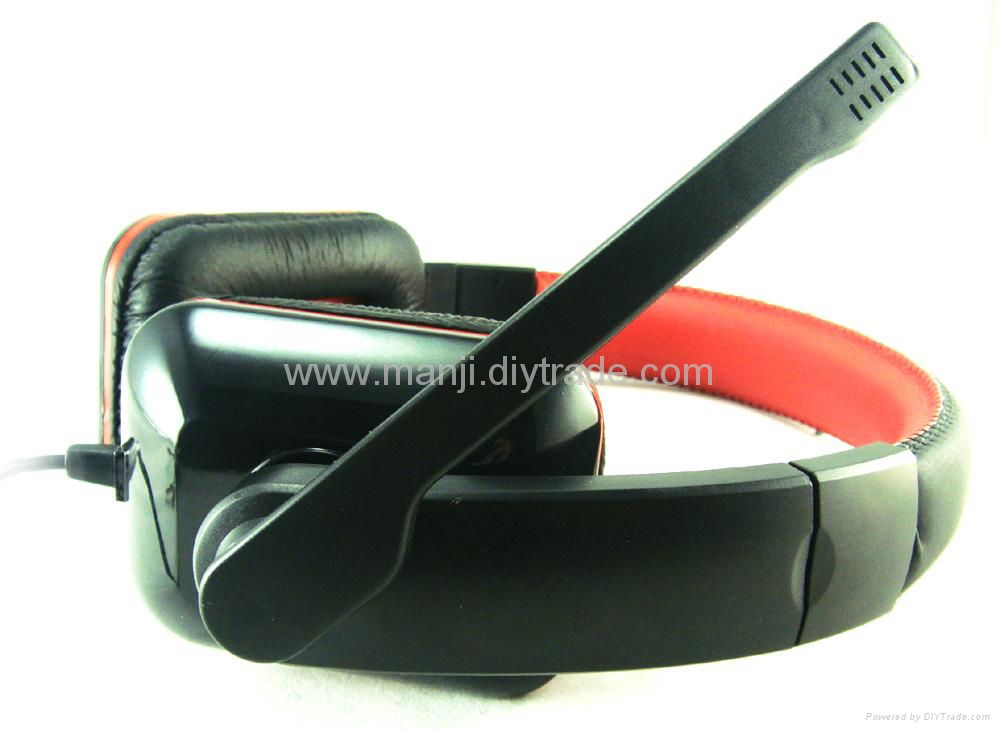 Headset with microphone 4