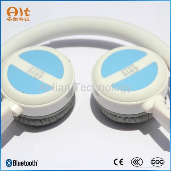 Stereo bluetooth headphones 4