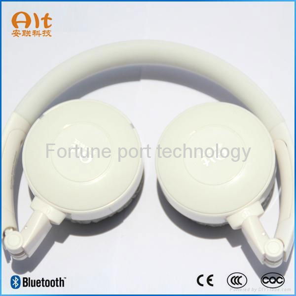 Wireless bluetooth headset