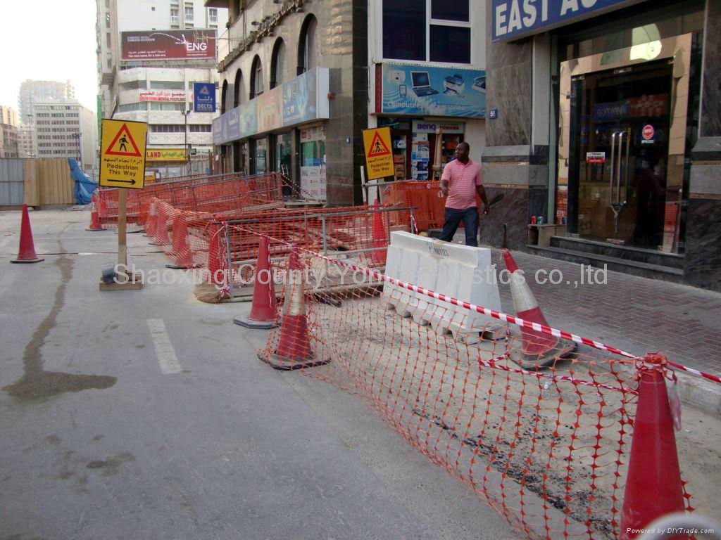 plastic road barriers