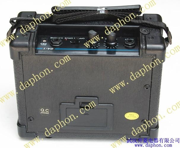 Factory stock bulk Daphon Professional 5W Guitar Amplifier GA-1 3