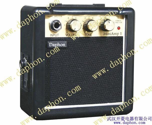 Factory stock bulk Daphon Professional 5W Guitar Amplifier GA-1 5