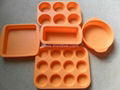 Silicone bakeware set