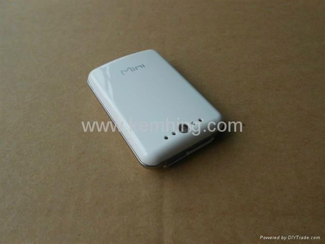 MINI Power Bank External Battery Charger for iPhone/iPad/iTouch  3