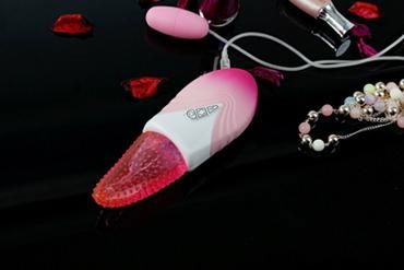 Magic Tongue vibrator 4