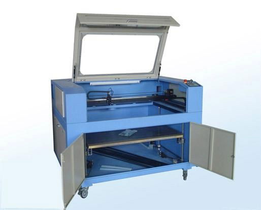 laser engraving machine 