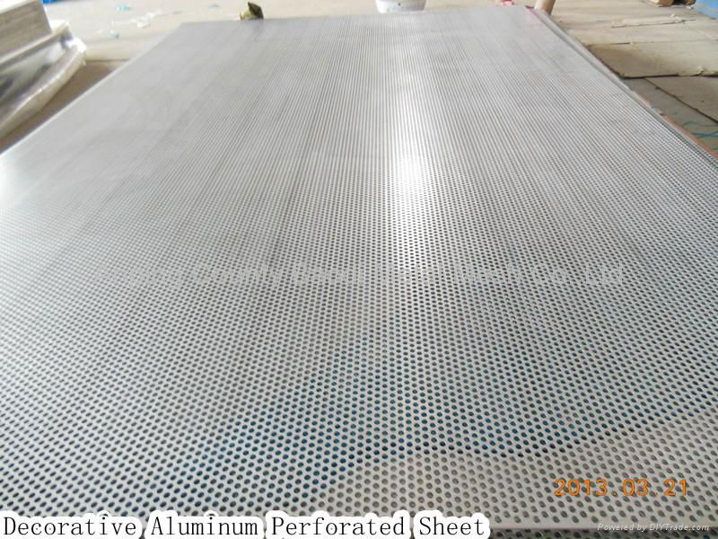 Galvanized or Aluminum perforated metal sheet 3