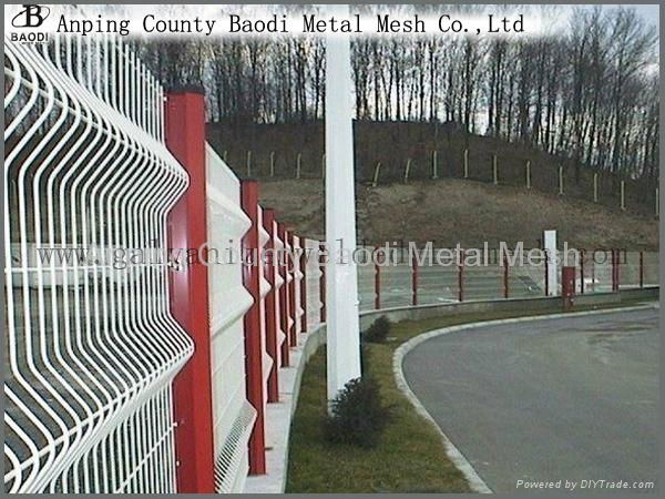 China high quality welded wire fence 2