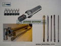 Single screw and barrel for injection machinery 1