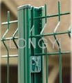 Welded mesh fence